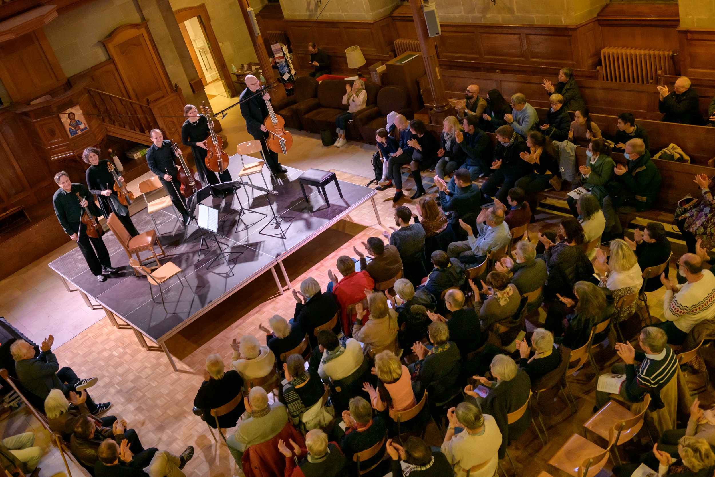 21064-DB-167St-Laurent