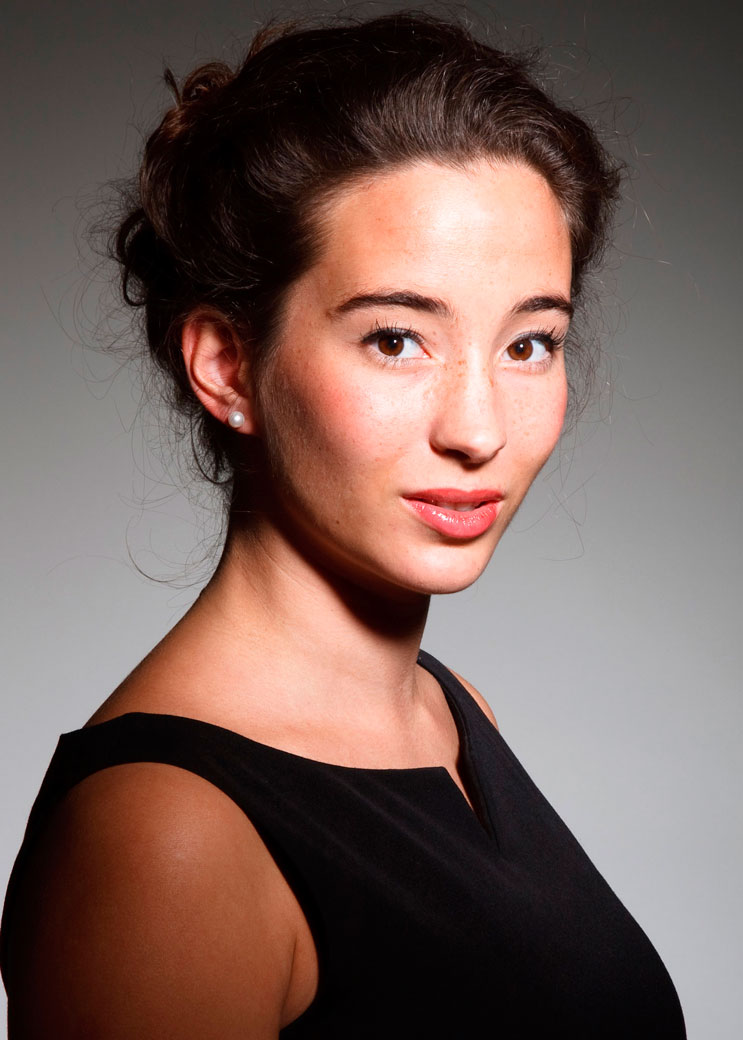 Katherine-Watson.c-Hugo-Bernand